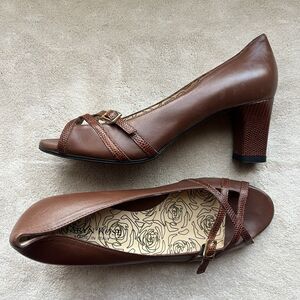 Taryn Rose Brown Leather Criss Cross Straps Block Heel Pump Women EU 36.5 US 6